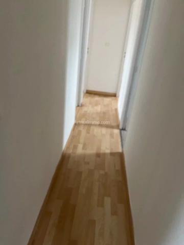 Location Appartement 5 pièces 56 m2 à Lanrodec