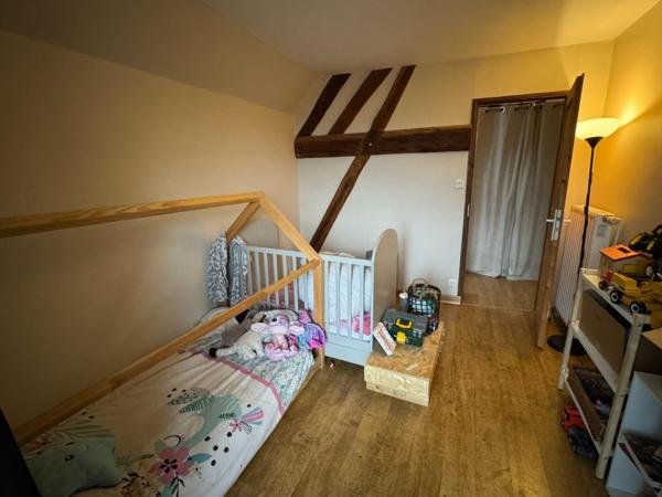 Maison en pierres avec jolie vue