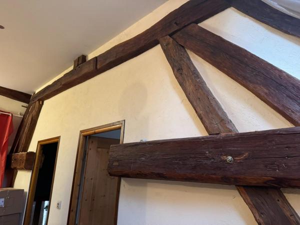 Maison en pierres avec jolie vue