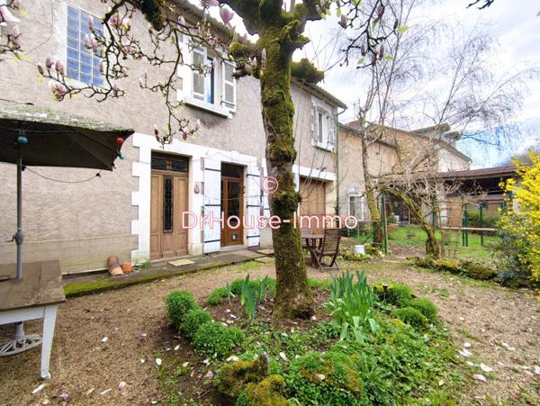 Immeuble à vendre 11 pièces de 253 m²