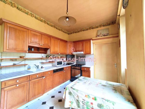 Immeuble à vendre 11 pièces de 253 m²