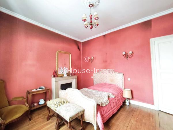 Immeuble à vendre 11 pièces de 253 m²