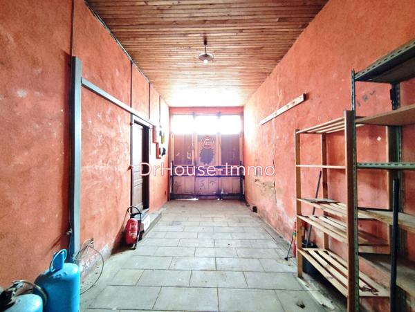 Immeuble à vendre 11 pièces de 253 m²