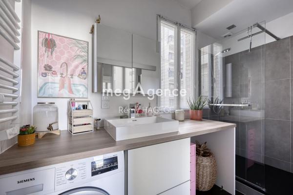 Appartement à SURESNES, 92150 - 2 pièces 45m²