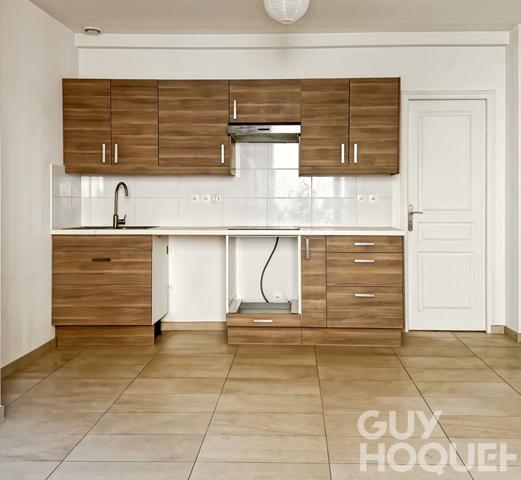 Versailles Chantiers Mairie ? Appartement 3 pièces