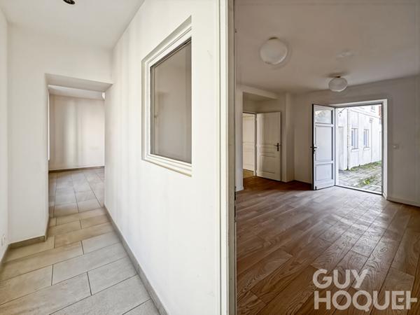 Versailles Chantiers Mairie ? Appartement 3 pièces