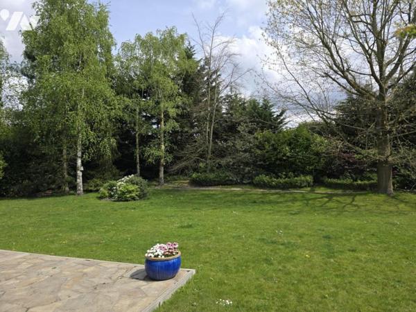 Exclusivité, maison individuelle sur 1307m² limite Bondues