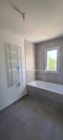 Appartement
                                                                                                                                                                                                                                                                                                                        4 pièce(s)                                                                                                                                                                                                          3 chambre(s)                                                                                                                                                                                                          96.4  m²