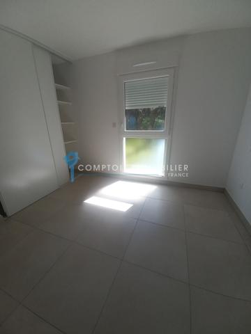 Appartement
                                                                                                                                                                                                                                                                                                                        4 pièce(s)                                                                                                                                                                                                          3 chambre(s)                                                                                                                                                                                                          96.4  m²