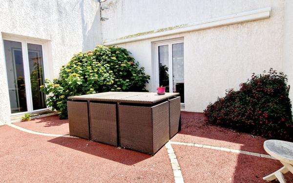 Maison à vendre    5 pièces •  Port-des-Barques