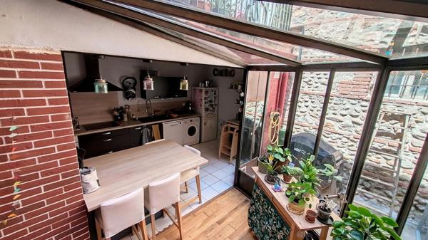 Maison de caractère-4 chambres-patio- terrasse-surface habitable 142M² - (Secteur Arago- 66 000 PERPIGNAN )