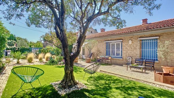 Charmante maison à vendre à Carpentras - 5 pièces, 3 chambres