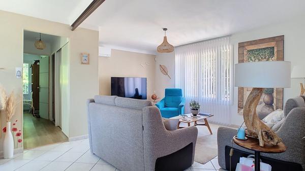 Charmante maison à vendre à Carpentras - 5 pièces, 3 chambres