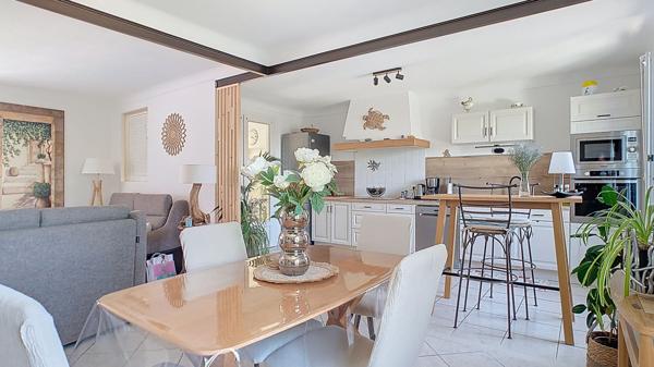 Charmante maison à vendre à Carpentras - 5 pièces, 3 chambres