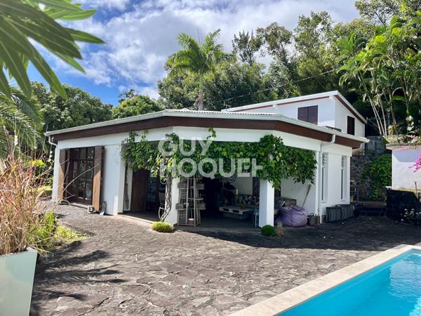 Villa d'exception à La Montagne - Un écrin entre mer et nature
