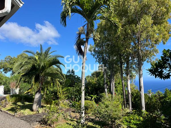 Villa d'exception à La Montagne - Un écrin entre mer et nature