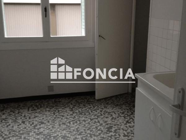 Location Appartement 3 pièces 57.1 m² - 11 CHEMIN MENEY Grenoble 38100