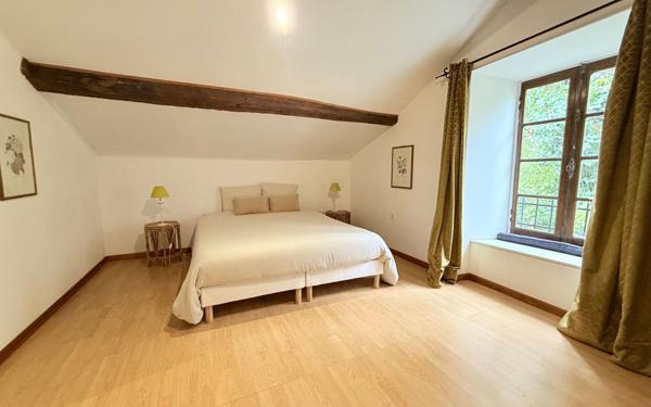 Maison à vendre    5 pièces •  Miélan