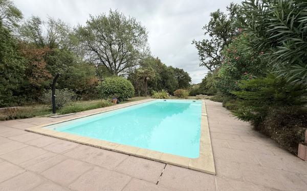 Maison à vendre    5 pièces •  Miélan