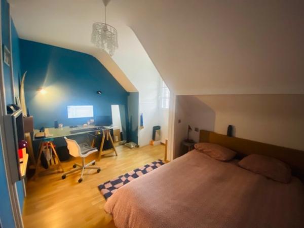 GUERANDE - DANS UN VILLAGE DE PALUDIER : BELLE NEO-BRETONNE ATYPIQUE AVEC  BEAUCOUP DE CARACTERE - JARDIN - GARAGE