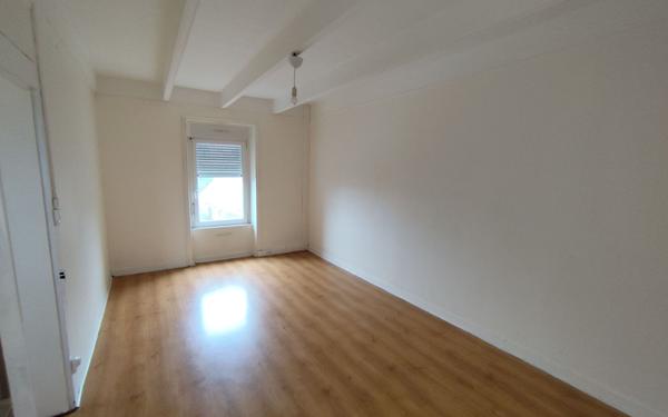 Maison à louer    3 pièces • 92,64 m2 Plougourvest