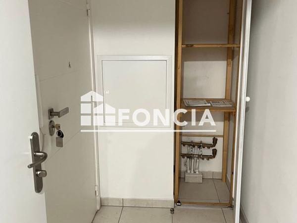 Location Studio 29.98 m² - 6 RUE GUY MOQUET Coulommiers 77120