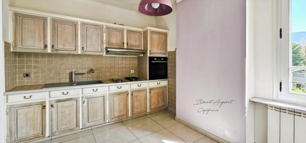 Appartement 4 pièces 112m² avec vue lac et GARAGE à Menton-Saint-Bernard