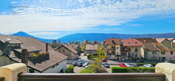 Appartement 4 pièces 112m² avec vue lac et GARAGE à Menton-Saint-Bernard