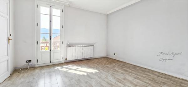 Appartement 4 pièces 112m² avec vue lac et GARAGE à Menton-Saint-Bernard