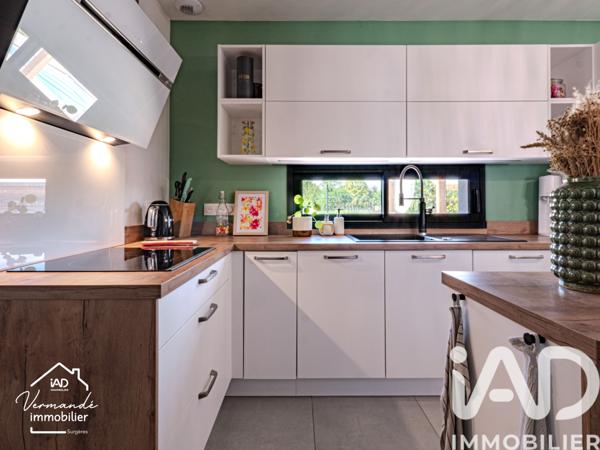Maison à vendre 5 pièces 98 m² Surgères
