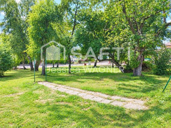 Terrain 708 m² FORBACH