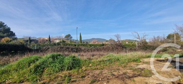 Terrain à vendre  787 m2 ST MAXIMIN LA STE BAUME - 83