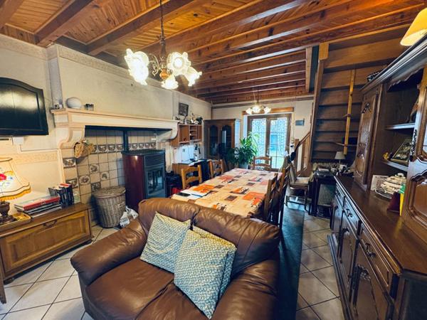 Jolie maison mitoyenne à Prémery
