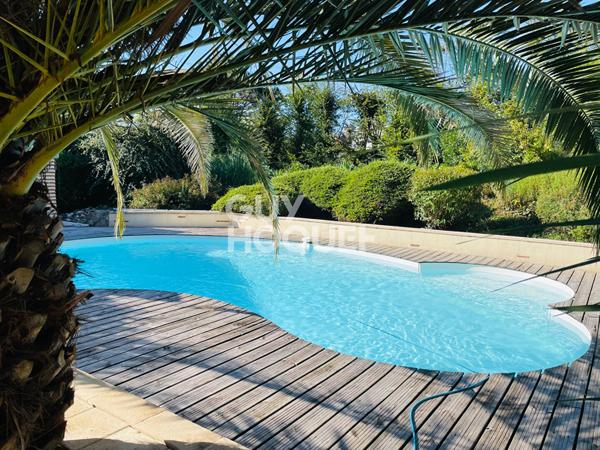 TONNEINS: Ancienne Ferme rénovée