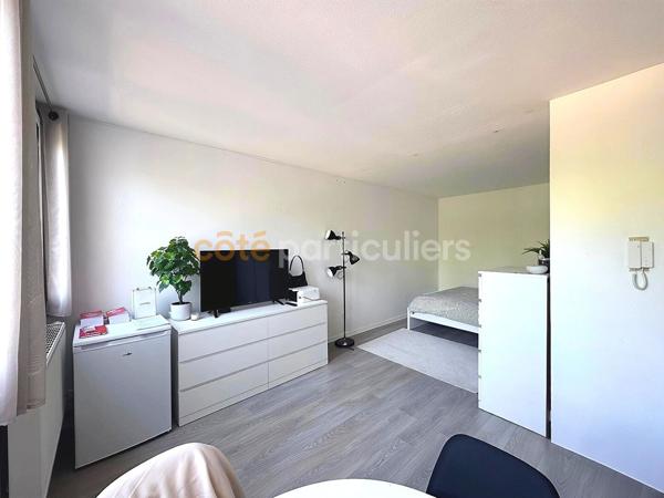 Vente
                Appartement31,25 m² - 1 Pièce -
                    QUETIGNY (21800)