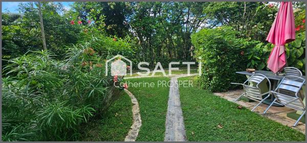 MAISON SEMI-MITOYENNE A VENDRE A KOUROU