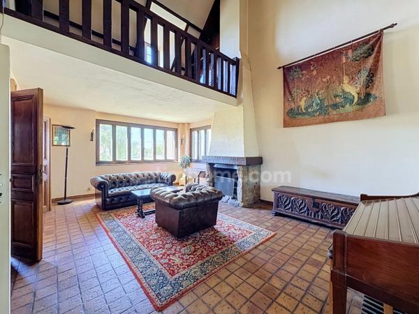 MERIEL (95) - 192m² 5 chambres 1269m² terrain