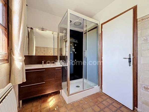 MERIEL (95) - 192m² 5 chambres 1269m² terrain