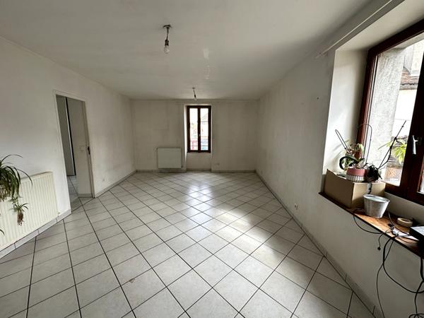 Duplex Pont Sur Yonne avec garage 4 pièce(s)