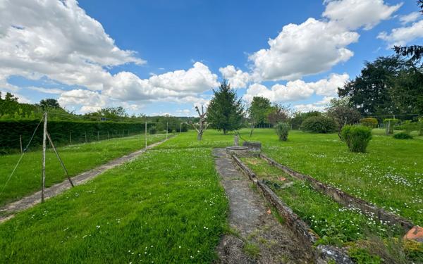 Maison à vendre    4 pièces •  Neuvic