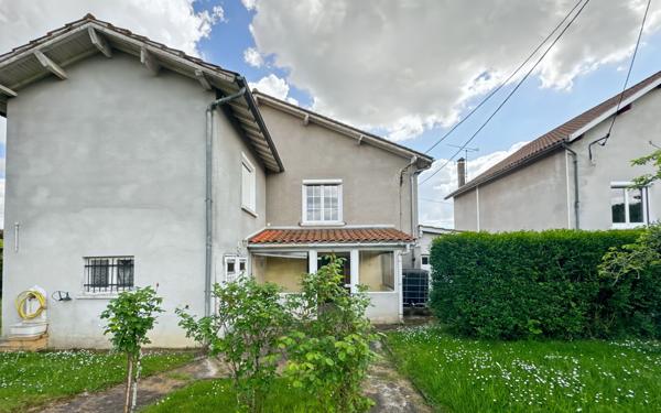 Maison à vendre    4 pièces •  Neuvic