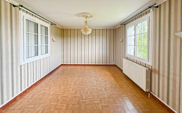 Maison à vendre    4 pièces •  Neuvic