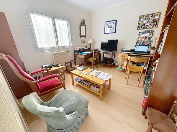 FRUGY- Elégante maison familiale 169m2 & son superbe jardin clos , Quimper