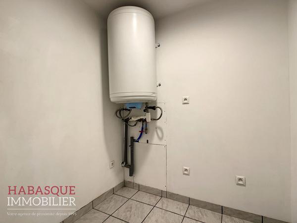 Appartement T3 de 54 m² au centre ville de LESNEVEN , Lesneven