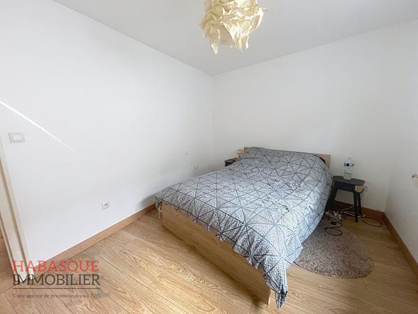 Appartement T3 de 54 m² au centre ville de LESNEVEN , Lesneven