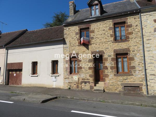 Maison à FRESNAY-SUR-SARTHE, 72130 - 5 pièces 88m²