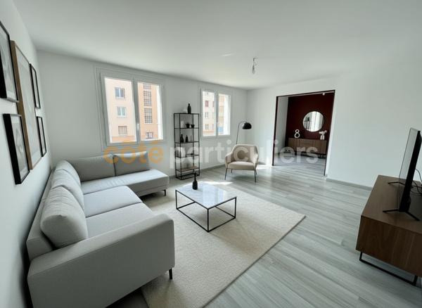 Vente
                Appartement65,38 m² - 4 Pièces -
                    EVREUX (27000)