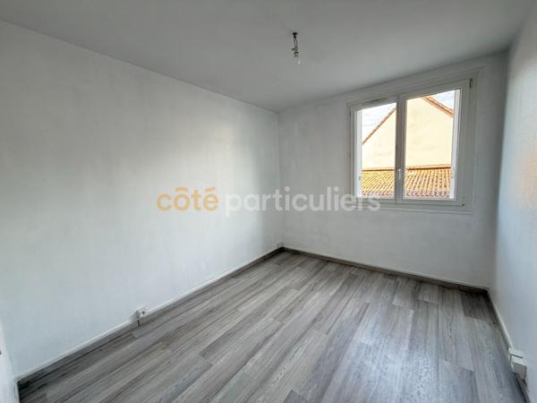 Vente
                Appartement65,38 m² - 4 Pièces -
                    EVREUX (27000)