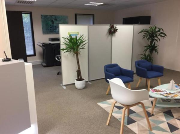 Bureaux à louer - 74 m² - SUD Loire, environnement verdoyant