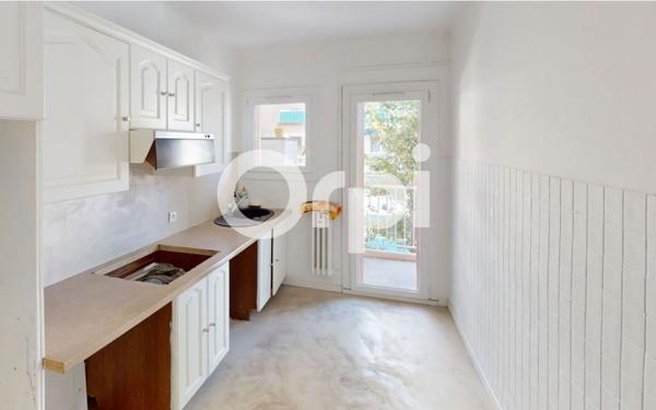 Appartement à vendre    3 pièces • 71,73 m2 Toulon